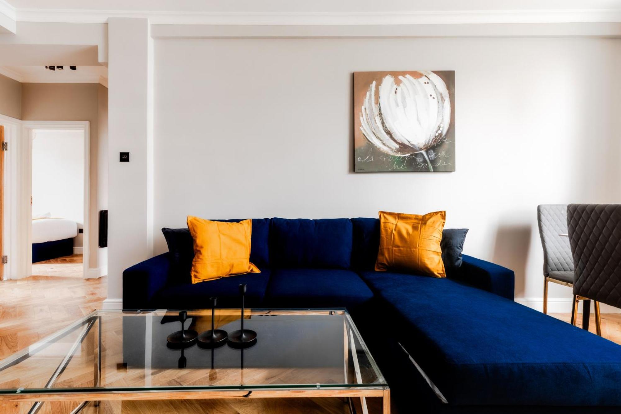 Apartment Bright Near Hyde Park